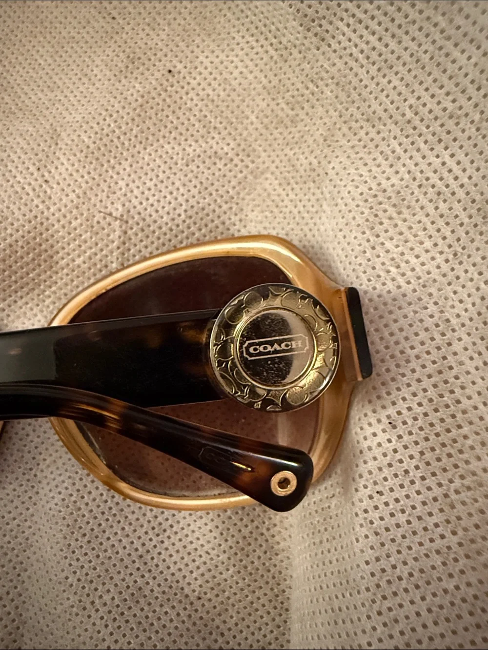Vintage Coach Brown, Gold, Tortoise Shell Sunglasses and case